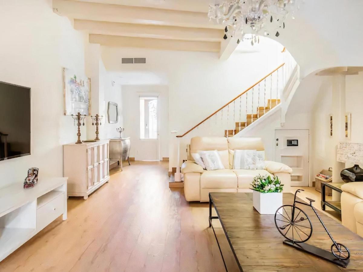 Sitges Spaces Beach House-4 Bedrooms, 3 Bathrooms, Large Terrace, Jacuzzi, Center-Beach Экстерьер фото