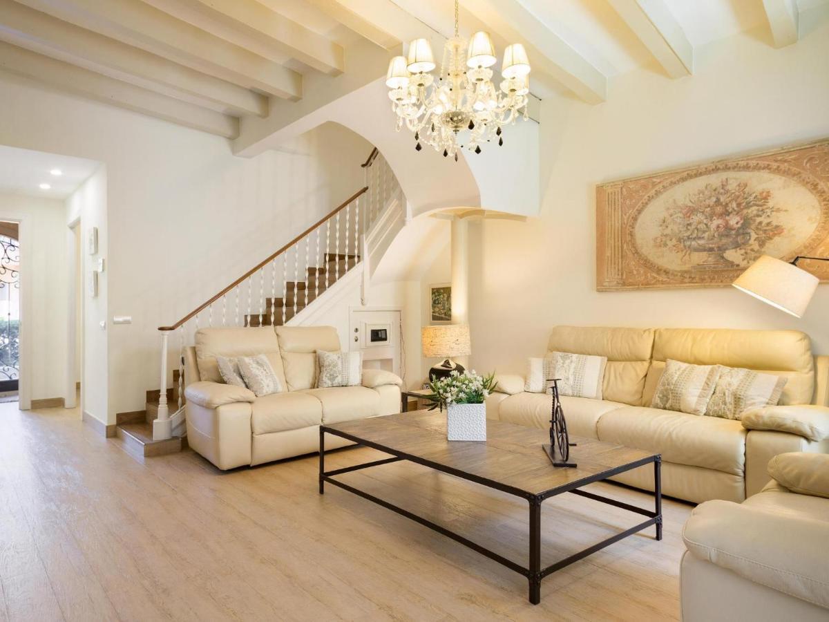 Sitges Spaces Beach House-4 Bedrooms, 3 Bathrooms, Large Terrace, Jacuzzi, Center-Beach Экстерьер фото