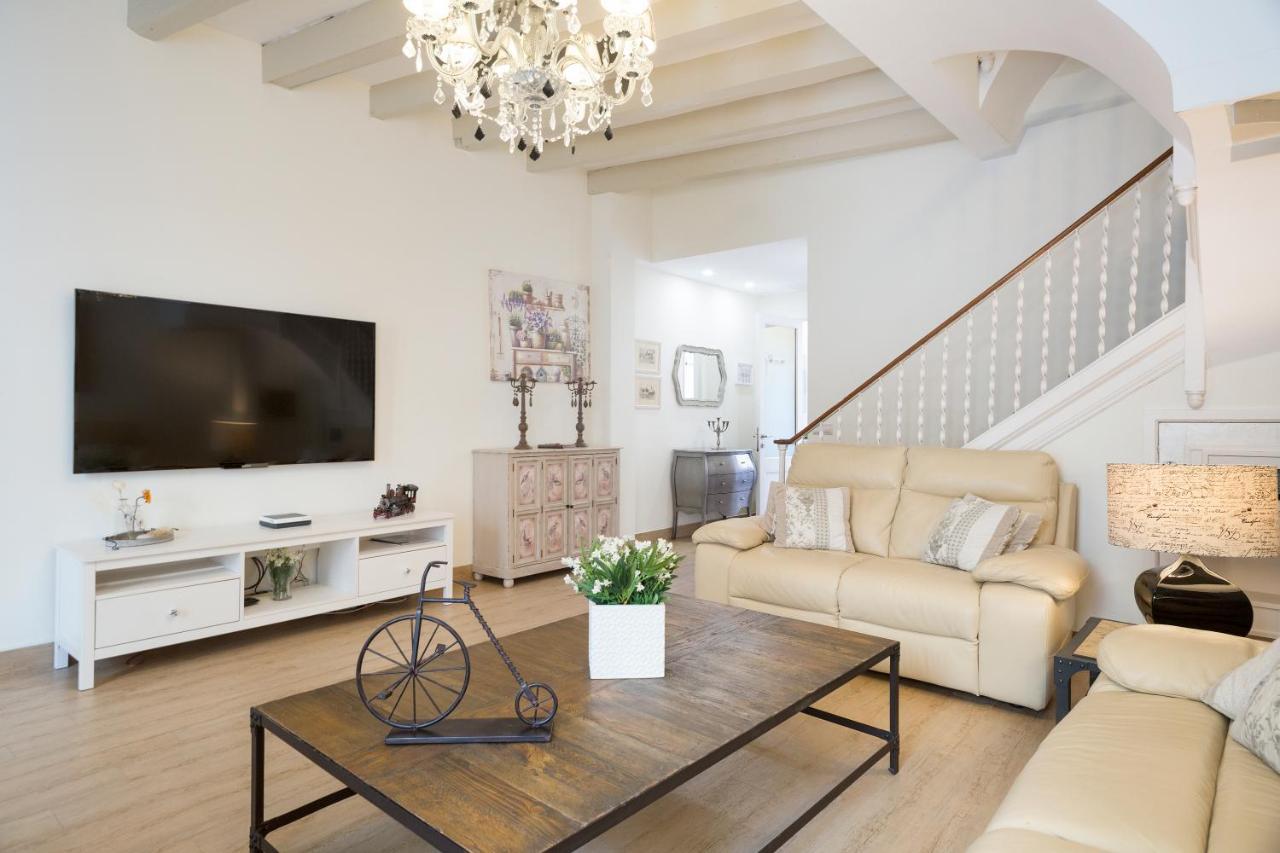 Sitges Spaces Beach House-4 Bedrooms, 3 Bathrooms, Large Terrace, Jacuzzi, Center-Beach Экстерьер фото