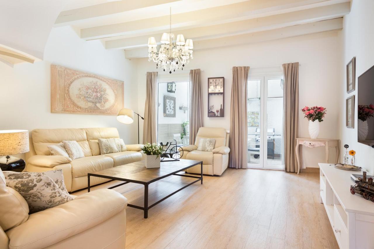 Sitges Spaces Beach House-4 Bedrooms, 3 Bathrooms, Large Terrace, Jacuzzi, Center-Beach Экстерьер фото